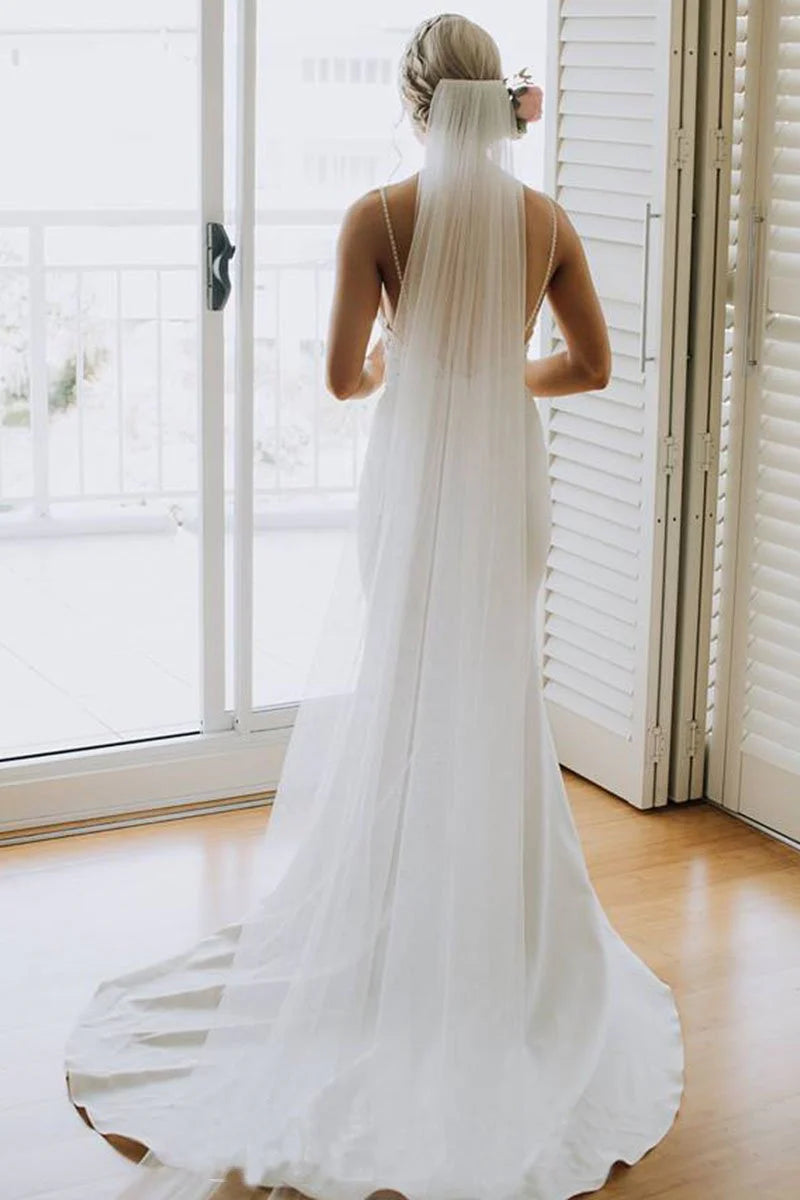 Vestido de novia estilo sirena con tirantes finos, encaje, estilo campestre, sin espalda